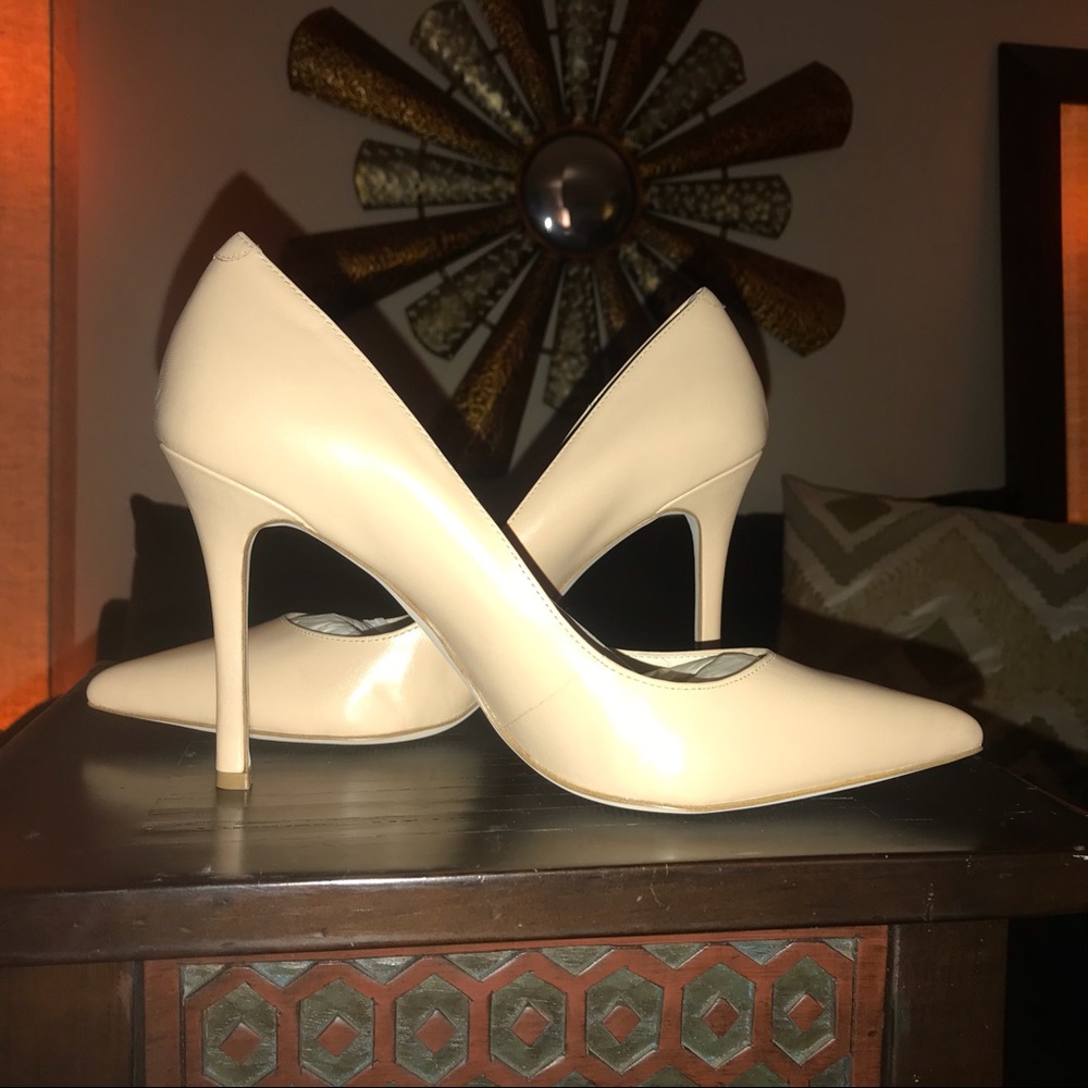 BCBG GENERATION Stilletos